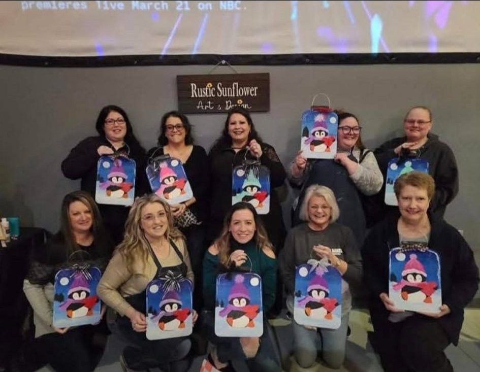 Paint night group at 6ers