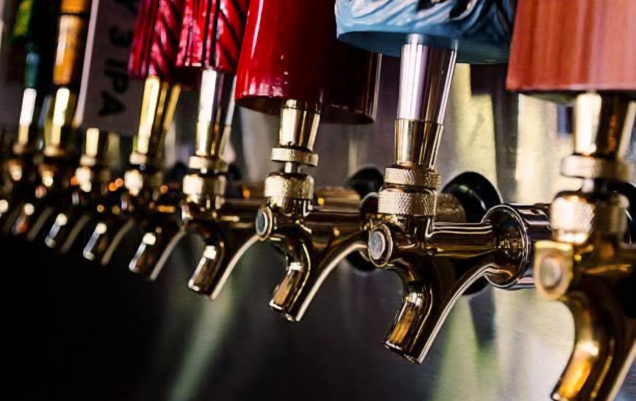 16 beers on tap at the 6ers bar